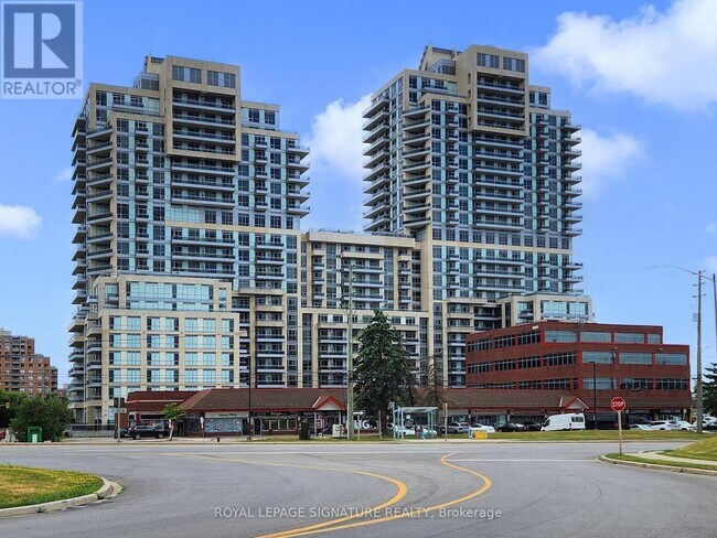 Photo du bâtiment - 9205-9205 Yonge St