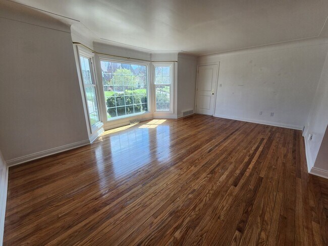 Foto del edificio - 3532 Normandy Rd