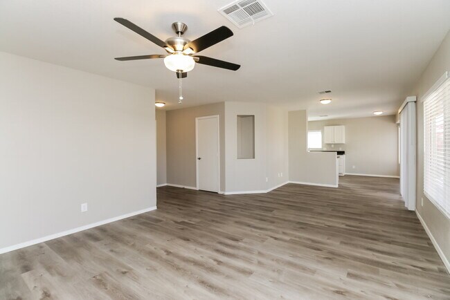 Building Photo - 1194 S Anvil Pl