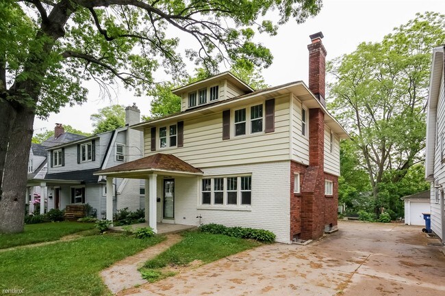 Foto del edificio - 1330 Calvin Ave SE