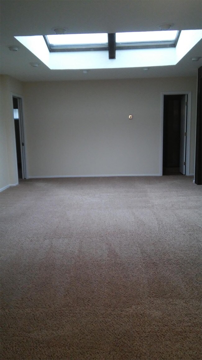 Foto del edificio - 1249 Colonial Pkwy