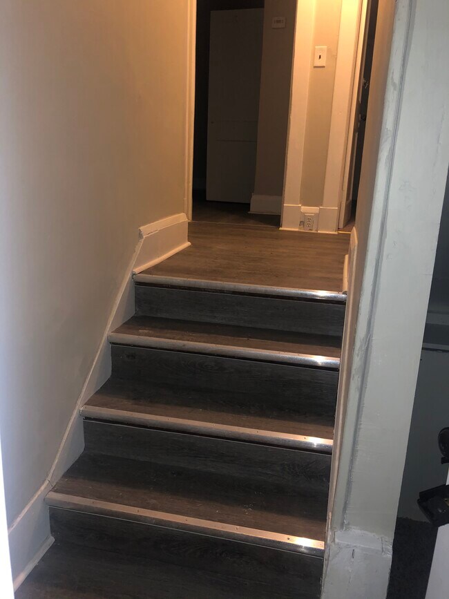 Foto del edificio - 2920 E Cold Spring Ln