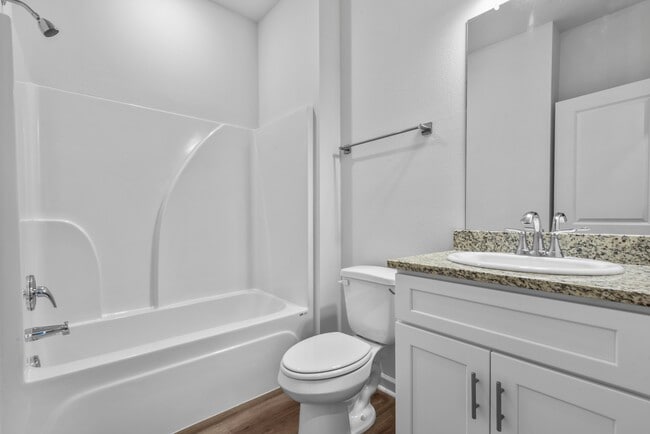 Building Photo - 20983 Oregon St