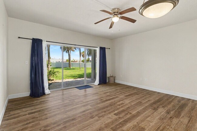 Foto del edificio - 55 Sea Park Blvd
