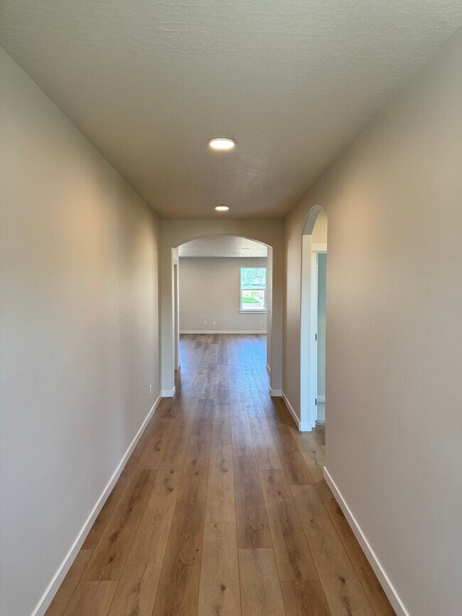Foto del edificio - 13490 N Grand Targhee St
