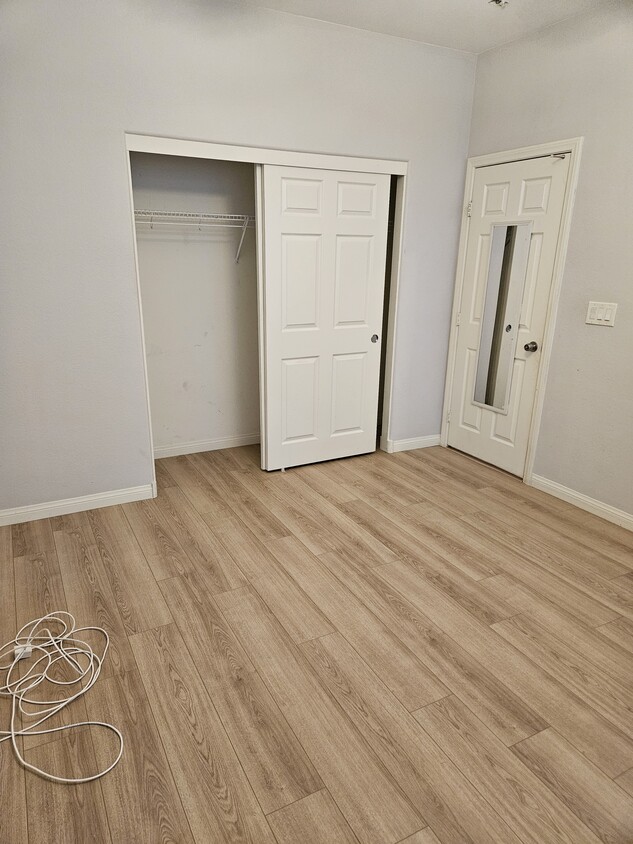 New Flooring - 7204 Mountain Den Ave