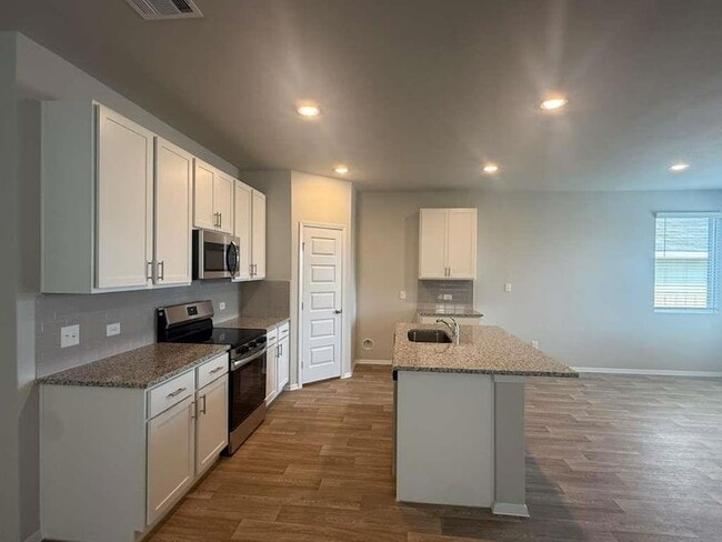 Building Photo - 2613 Derwent Dr