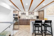 Building Photo - 1016 7th Av E