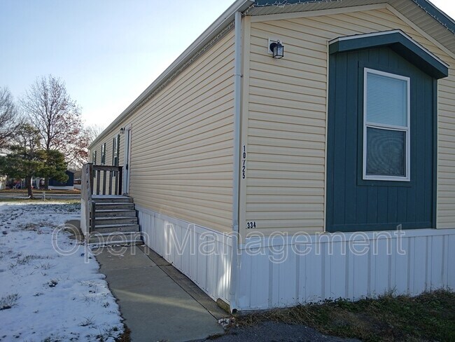 Building Photo - 8701 NE 107th Pl