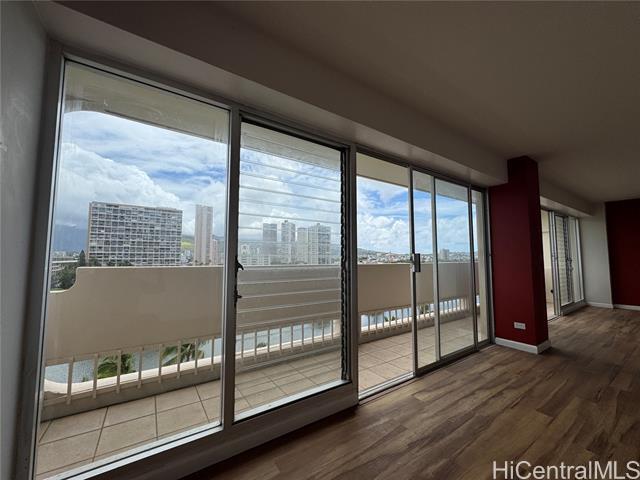 Foto del edificio - 2085 Ala Wai Blvd
