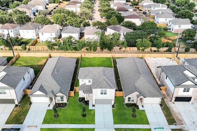 Foto del edificio - 7514 Terramar Bay Ln
