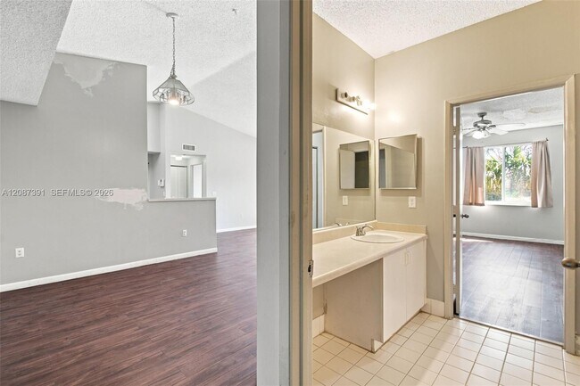 Foto del edificio - 6976 SW 39th St