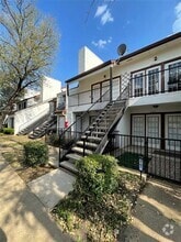 Building Photo - 13215 Emily Rd