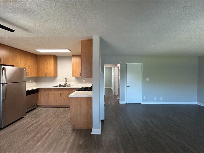 Interior Photo - The Circle Apartments at Long Beach