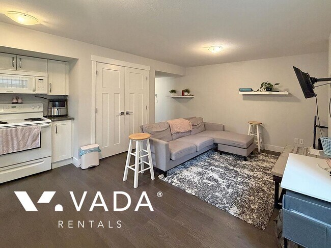 Photo du bâtiment - 18089-18067 67 Ave