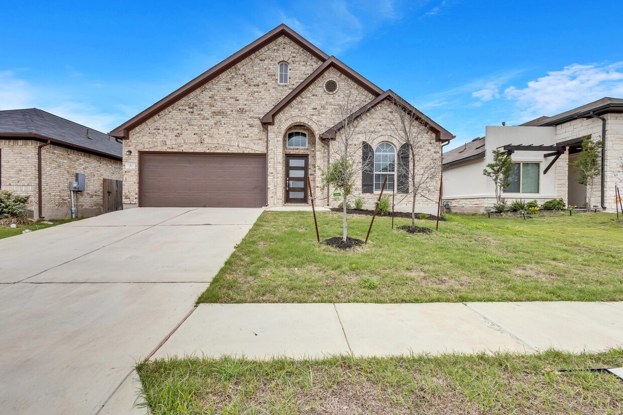 Foto principal - 211 Short Leaf Dr