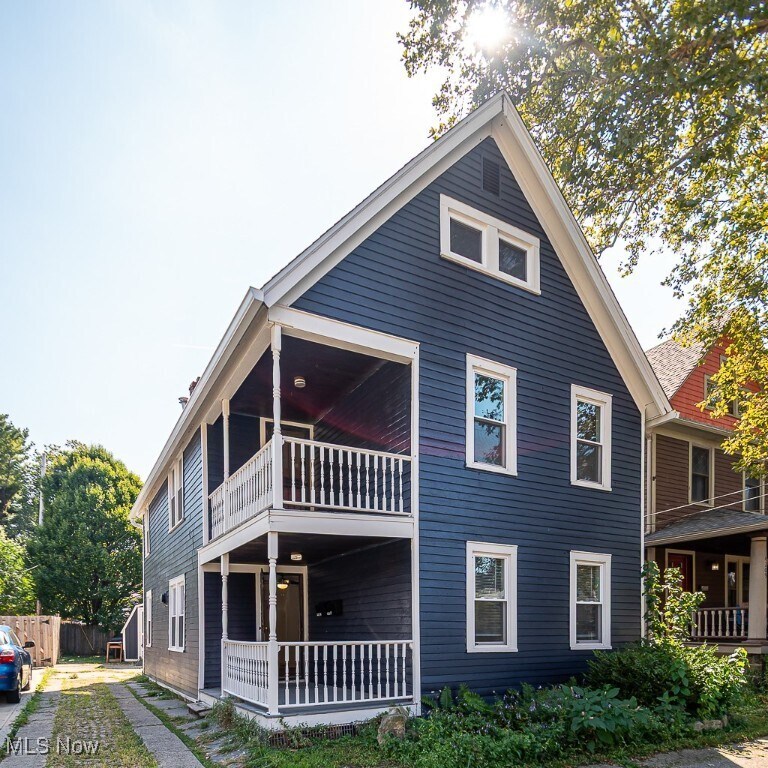 4205 Woodbine Ave Cleveland, OH 44113 – photo 1