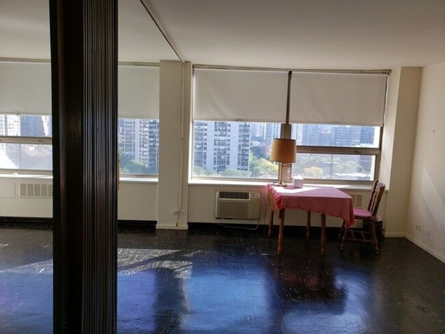 Photo - Studio in Gold Coast Apartment