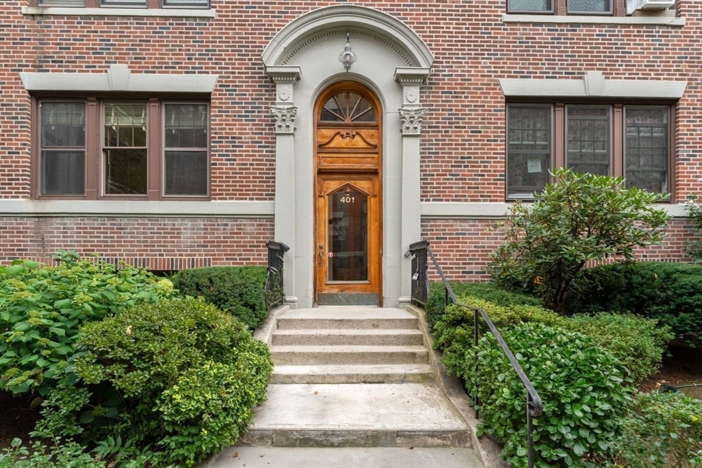 Foto principal - 401 Washington St