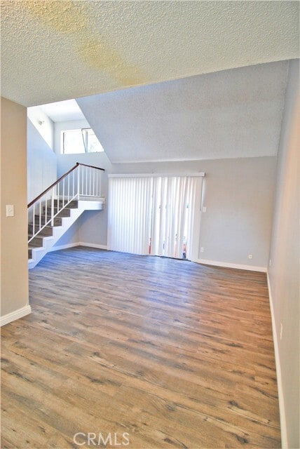 Building Photo - 746 N Eucalyptus Ave