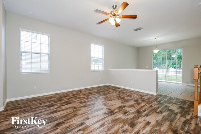 Building Photo - 26748 Stillbrook Dr