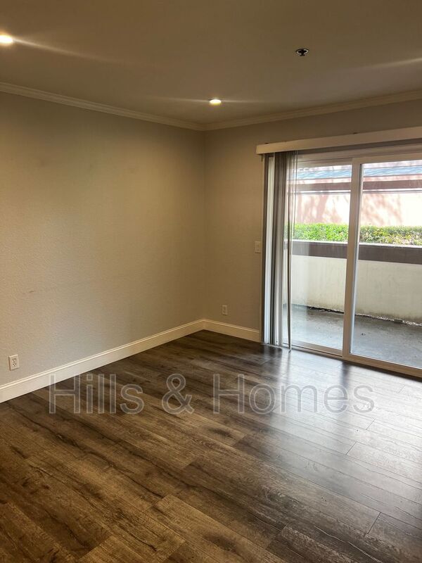 Building Photo - 8201 Camino Colegio