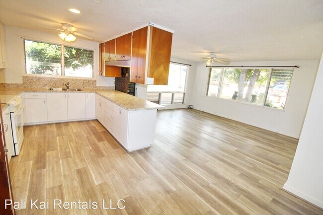 Building Photo - 2 br, 1.5 bath House - 819 Kalena Street