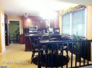 Foto del edificio - 3 br, 2.5 bath House - 204 Genesis