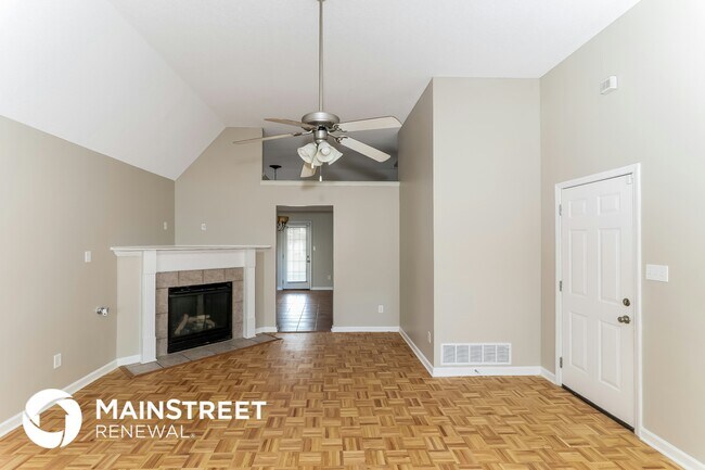 Foto del edificio - 9878 Tremont Dr