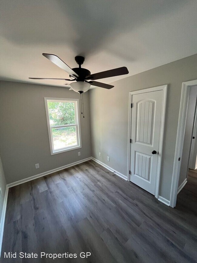 Building Photo - 3 br, 2 bath House - 320 S. Magnolia St.