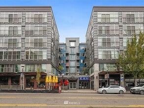 Building Photo - 1414 12th Ave