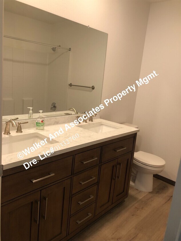 Foto del edificio - 311 Superior St