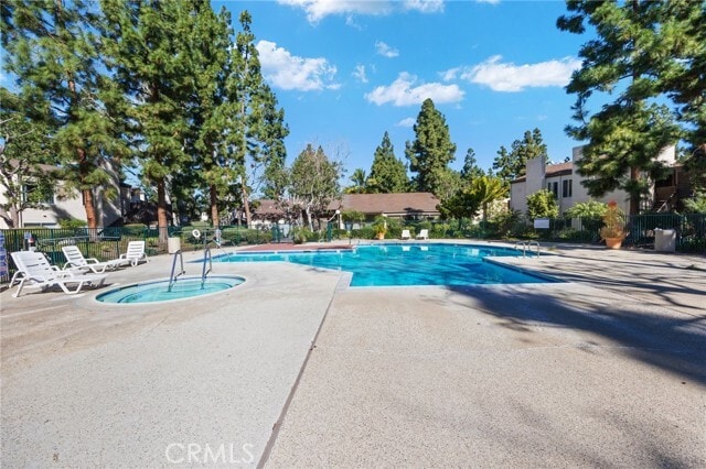 Building Photo - 1360 Cabrillo Park Dr
