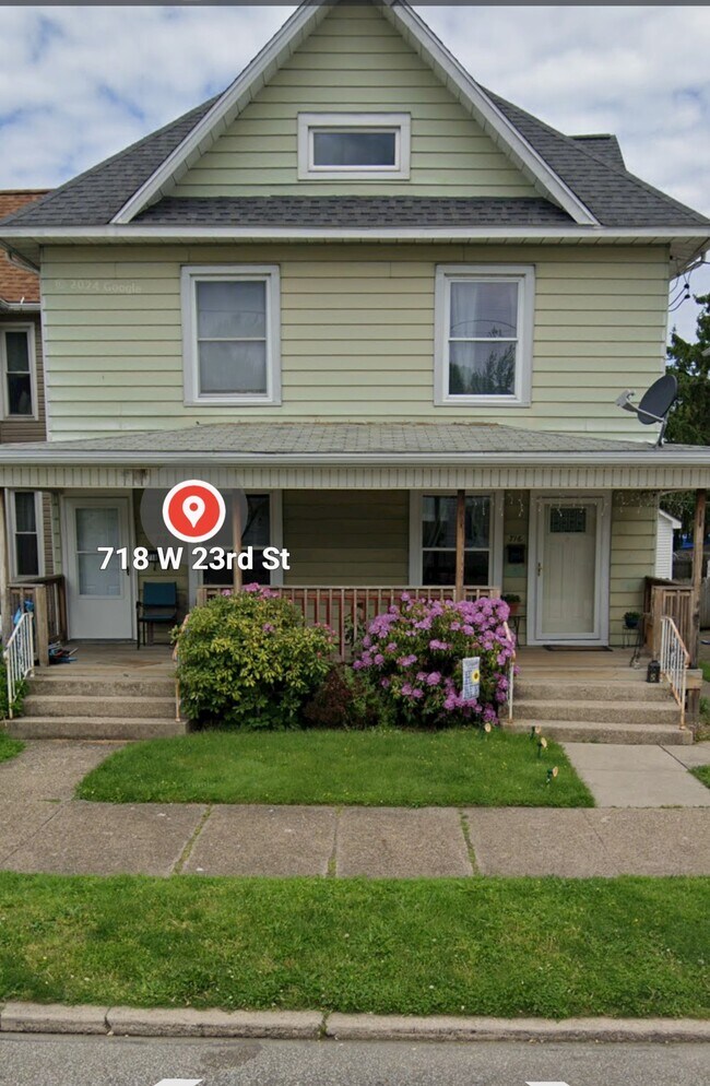 Foto del edificio - 718 W 23rd St
