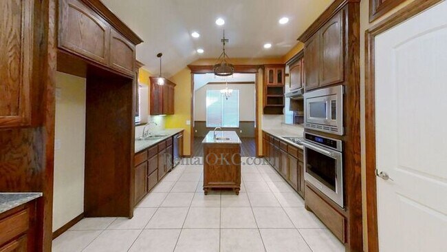 Photo - Rock Creek beauty House