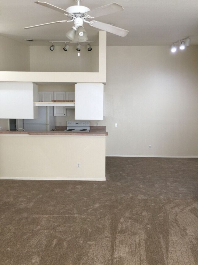 Building Photo - 36232 Misty Oak Dr