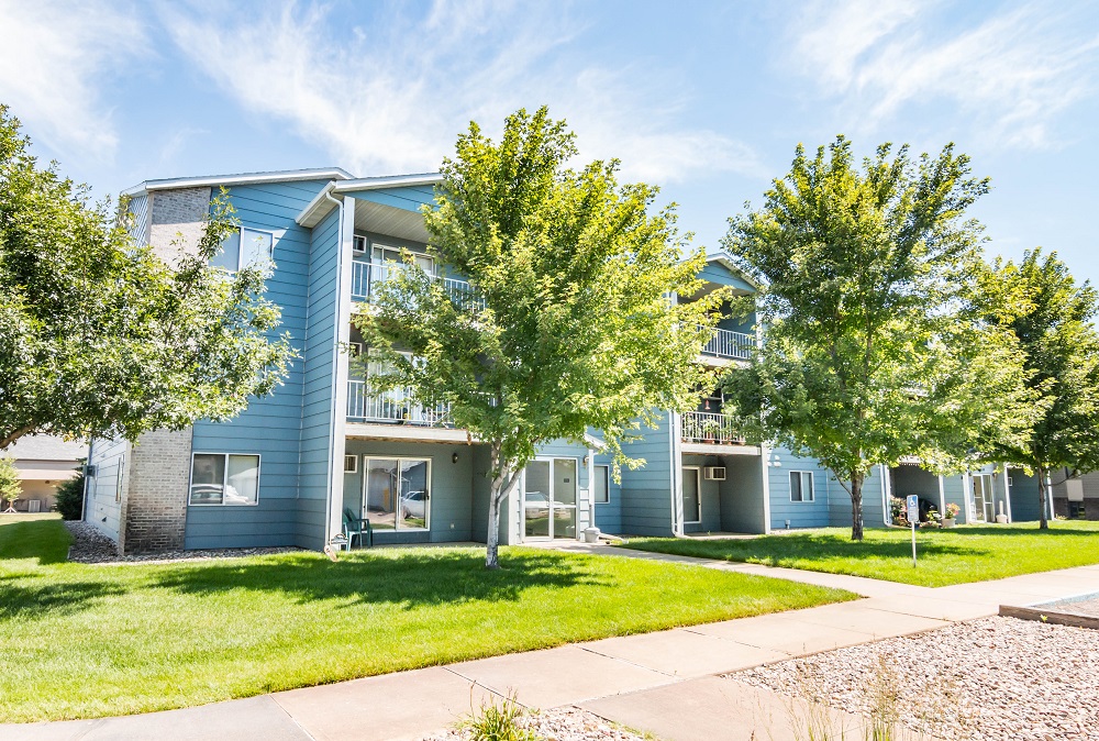 Primary Photo - Bentwood Manor Apartments