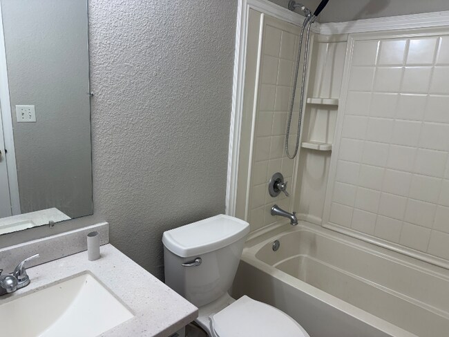 Foto del edificio - 18030 Sanibel Cir