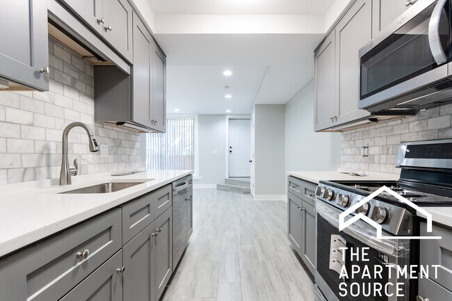 Foto del edificio - 1458 W Chestnut St