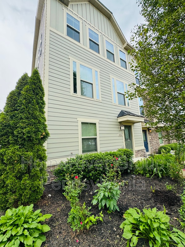 Building Photo - 426 Fairmont Dr