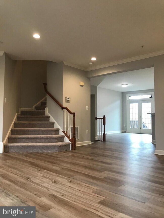 Foto del edificio - 4 Rockingham Ct