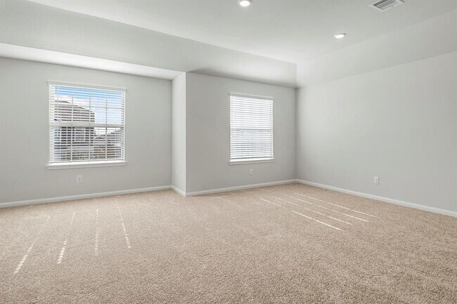 Building Photo - 8119 Sunberry Shadow Dr