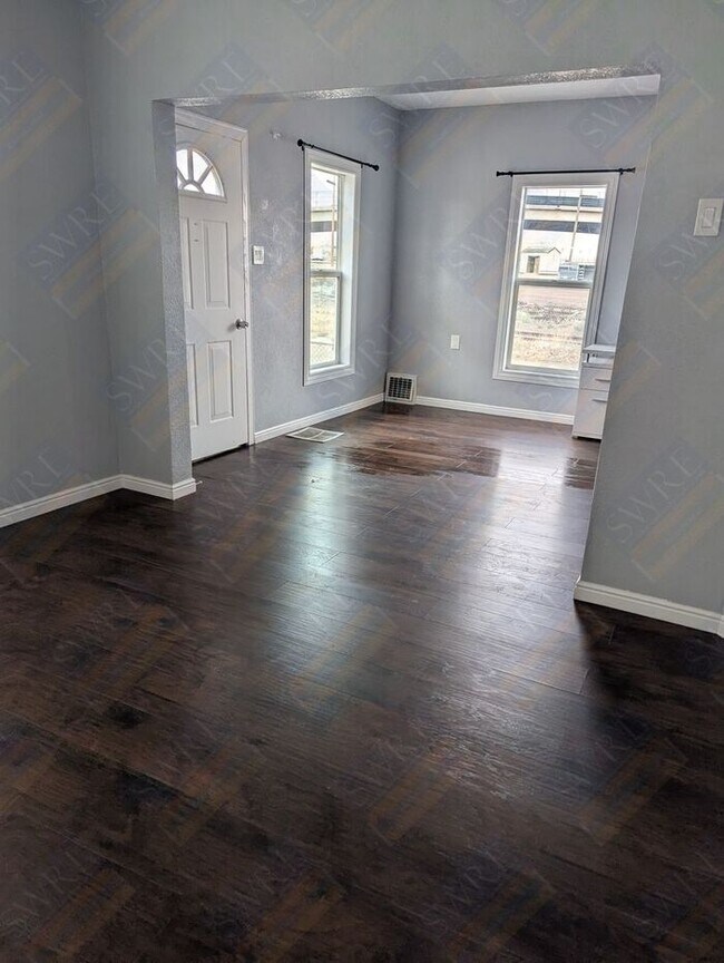Foto del edificio - Available now! View Today by calling Rentl...