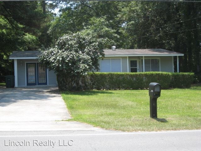 Primary Photo - 4 br, 2 bath House - 1203 W Alden Ave