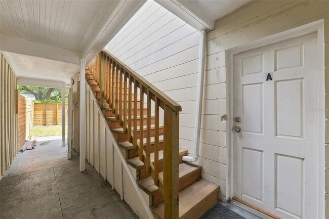 Building Photo - 6027 1st Ave N