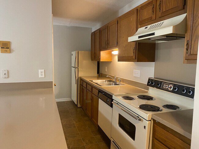 Foto del edificio - 6102 Meadow Rose Ln