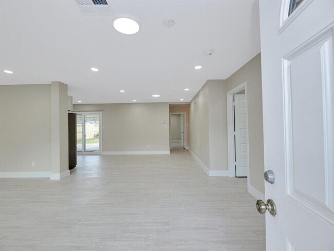 Building Photo - 5306 Windswept Ln