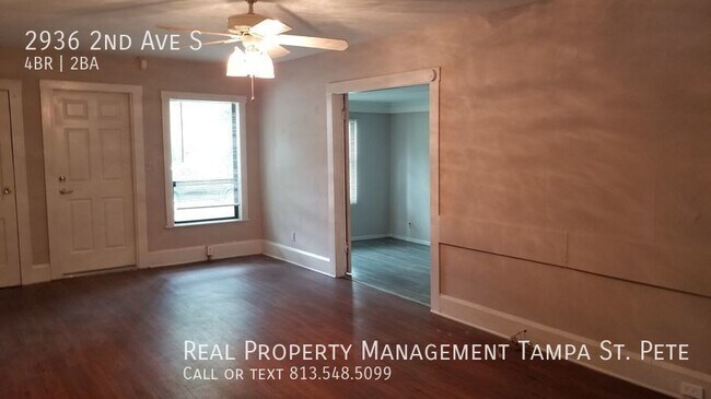 Foto del edificio - - COMING SOON - Approx move in 12/1 -