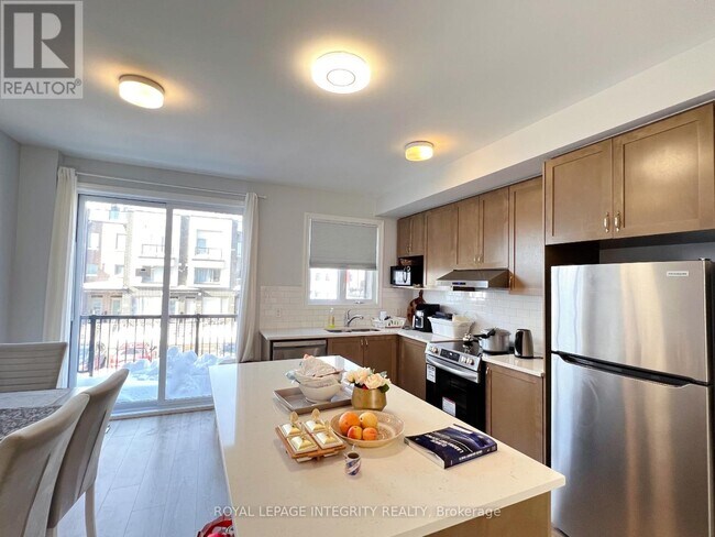 Photo du bâtiment - 913 Moses Tennisco St