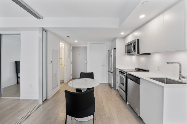 Photo du bâtiment - 480 Wilson Ave